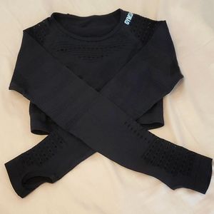 Black Gymshark Long Sleeve Crop Top